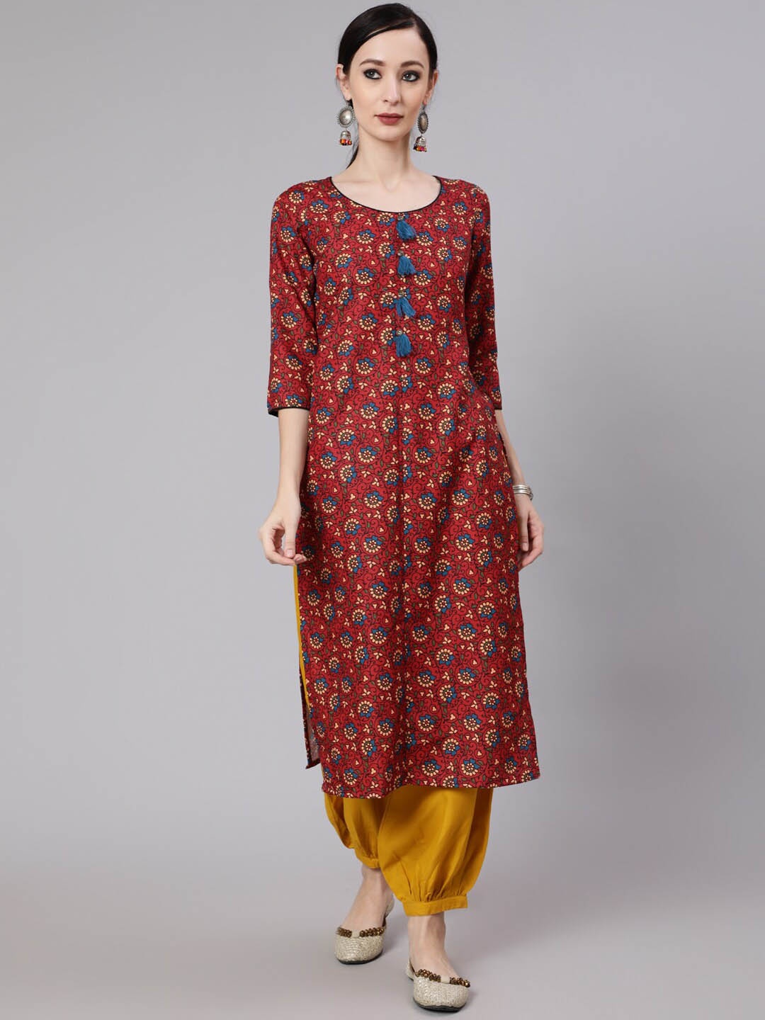 

AKS Ethnic Motifs Printed Round Neck Straight Kurta, Maroon