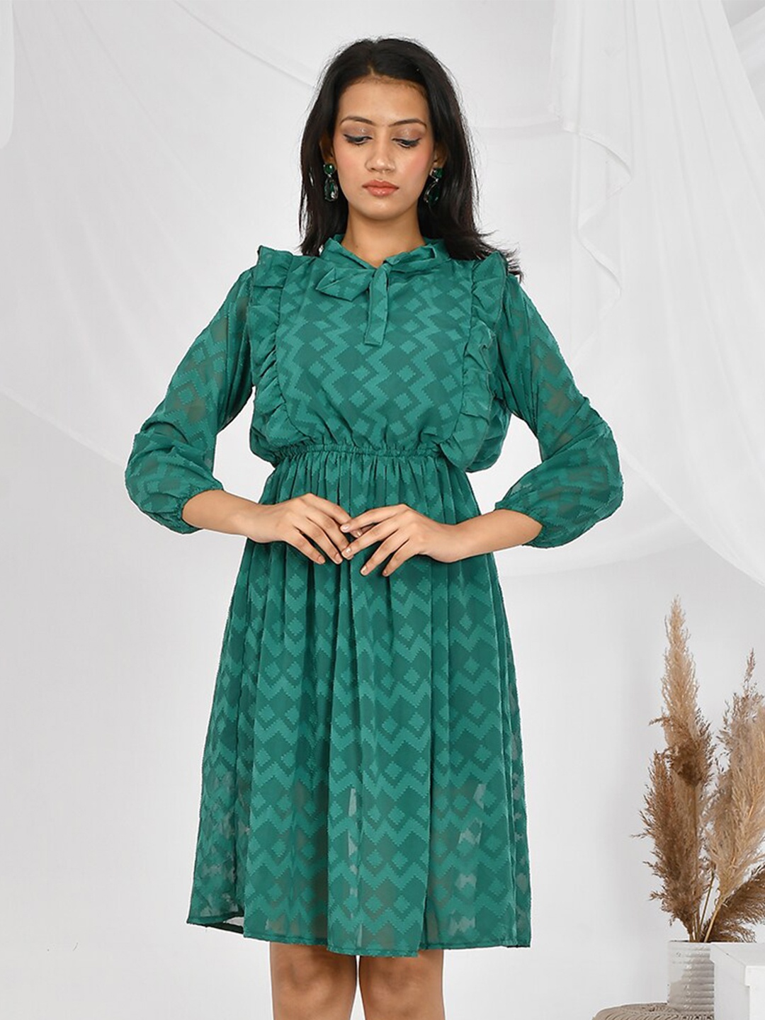 

BAESD Geometric Printed Puff Sleeves Gathered Fit & Flare Dress, Teal