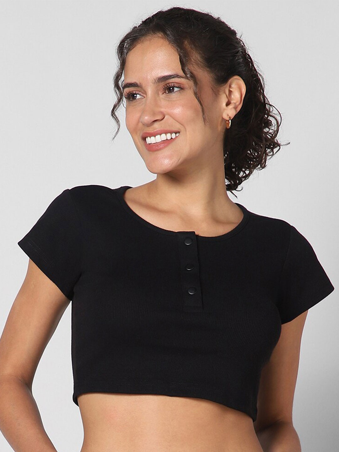 

Pantaloons Round Neck Fitted Crop Top, Black