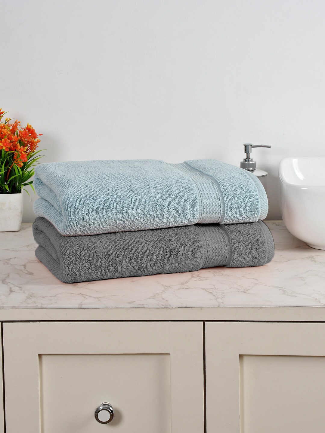 

AVI Living Blue & Grey 2 Pieces 550 GSM Pure Cotton Large Bath Towels