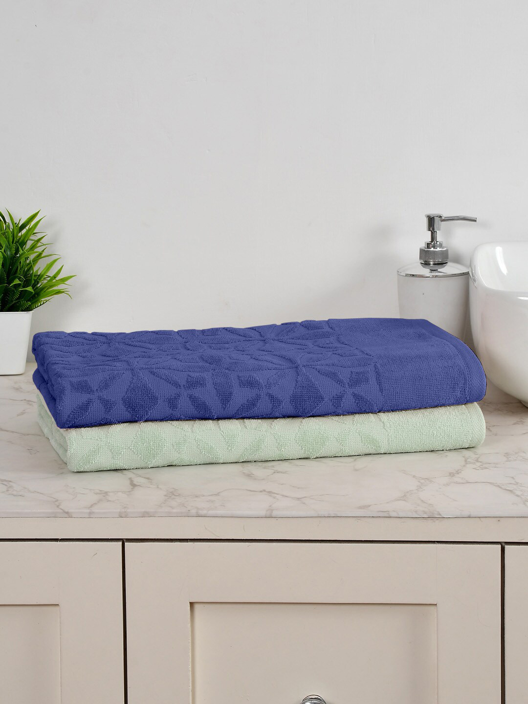 

AVI Living Navy Blue & Green 2-Pieces 350 GSM Pure Cotton Bath Towels