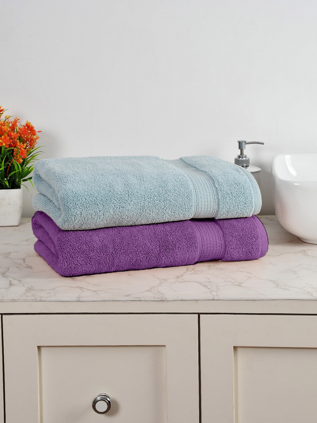 

AVI Living Blue & Purple 2-Pieces 550 GSM Pure Cotton Large Bath Towels