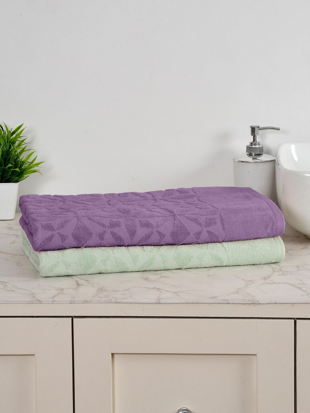 

AVI Living Purple & Green 2 Pieces 350GSM Pure Cotton Bath Towels