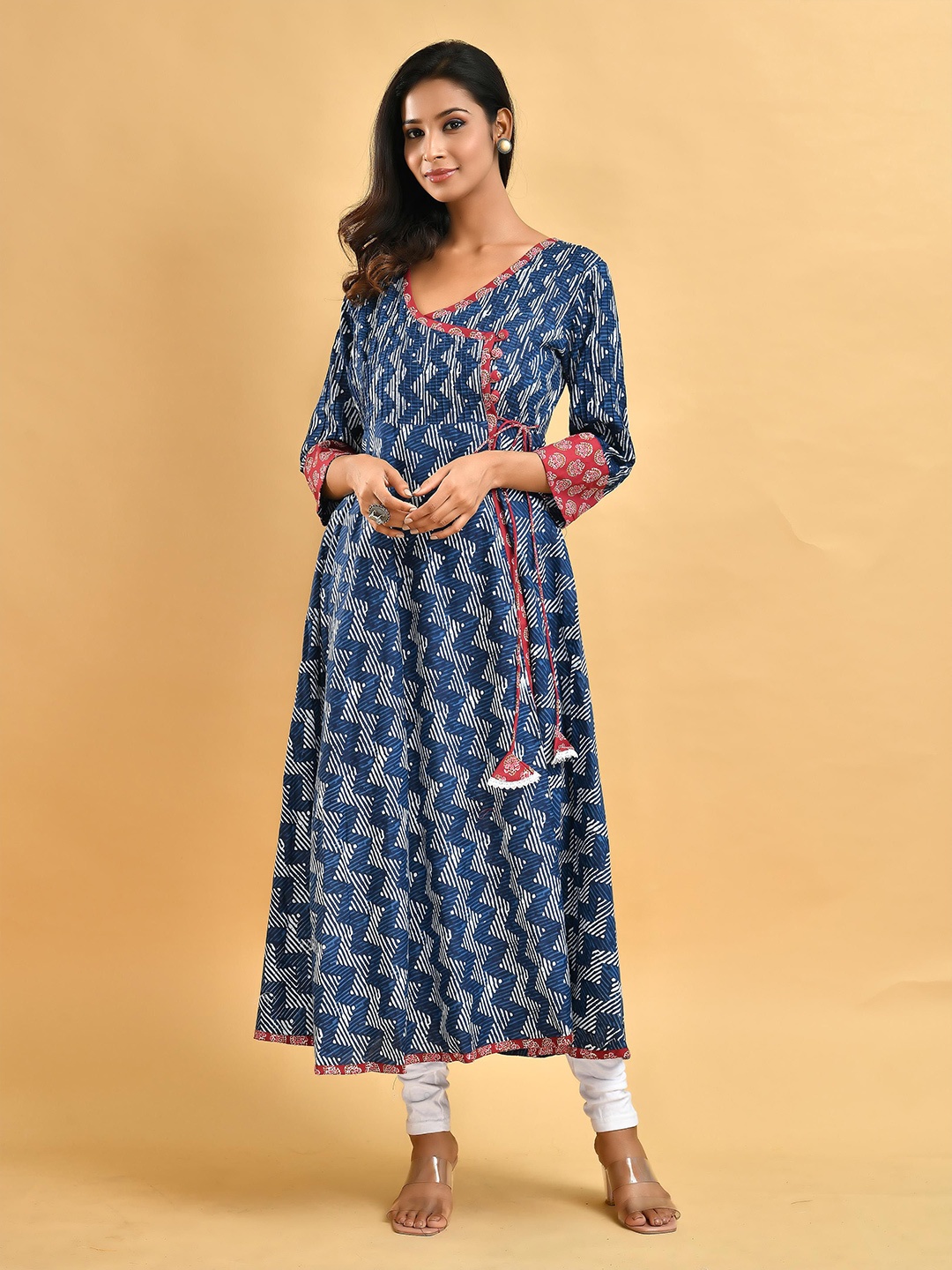 

Disli Chevron Printed Anarkali Cotton Kurta, Blue
