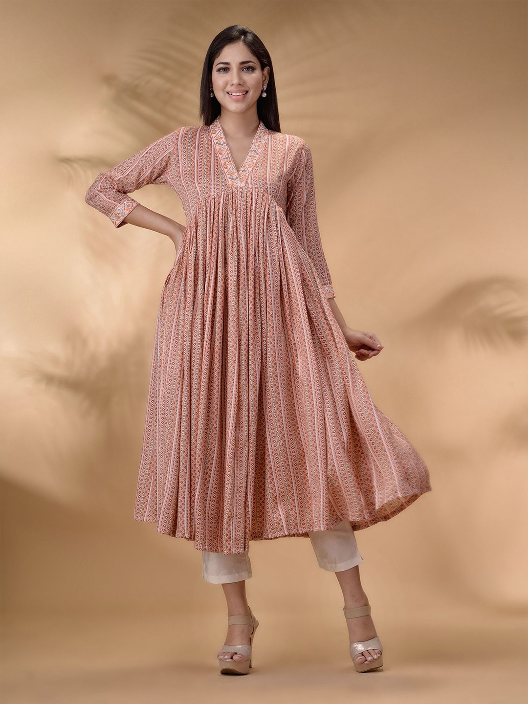 

Disli Printed V-Neck Sequined Pure Cotton Empire Anarkali Kurta, Peach