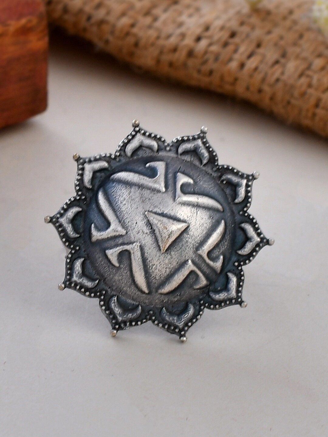 

Ishhaara Silver-Plated Oxidized Finger Ring