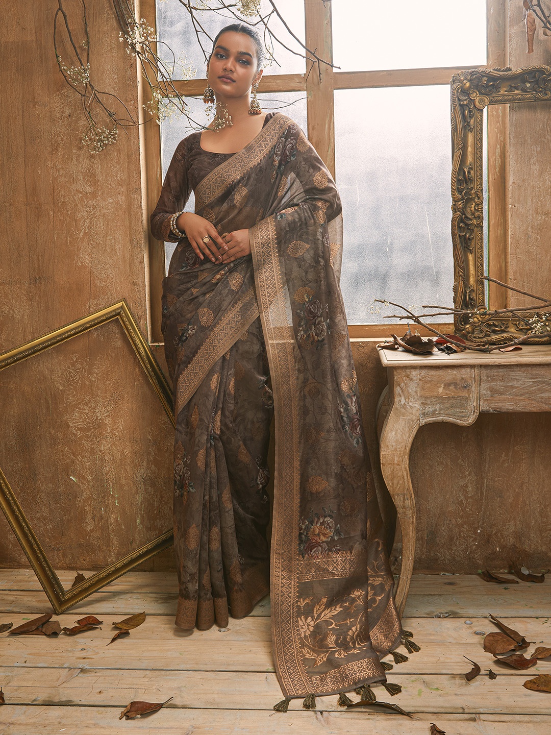 

Soch Floral Printed Zari Tussar Saree, Brown