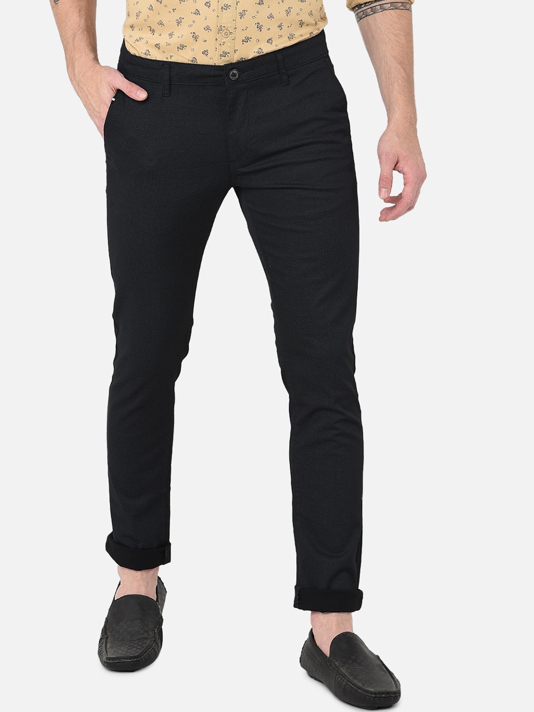 

MOZZO Men Textured Printed Slim Fit Trousers, Black