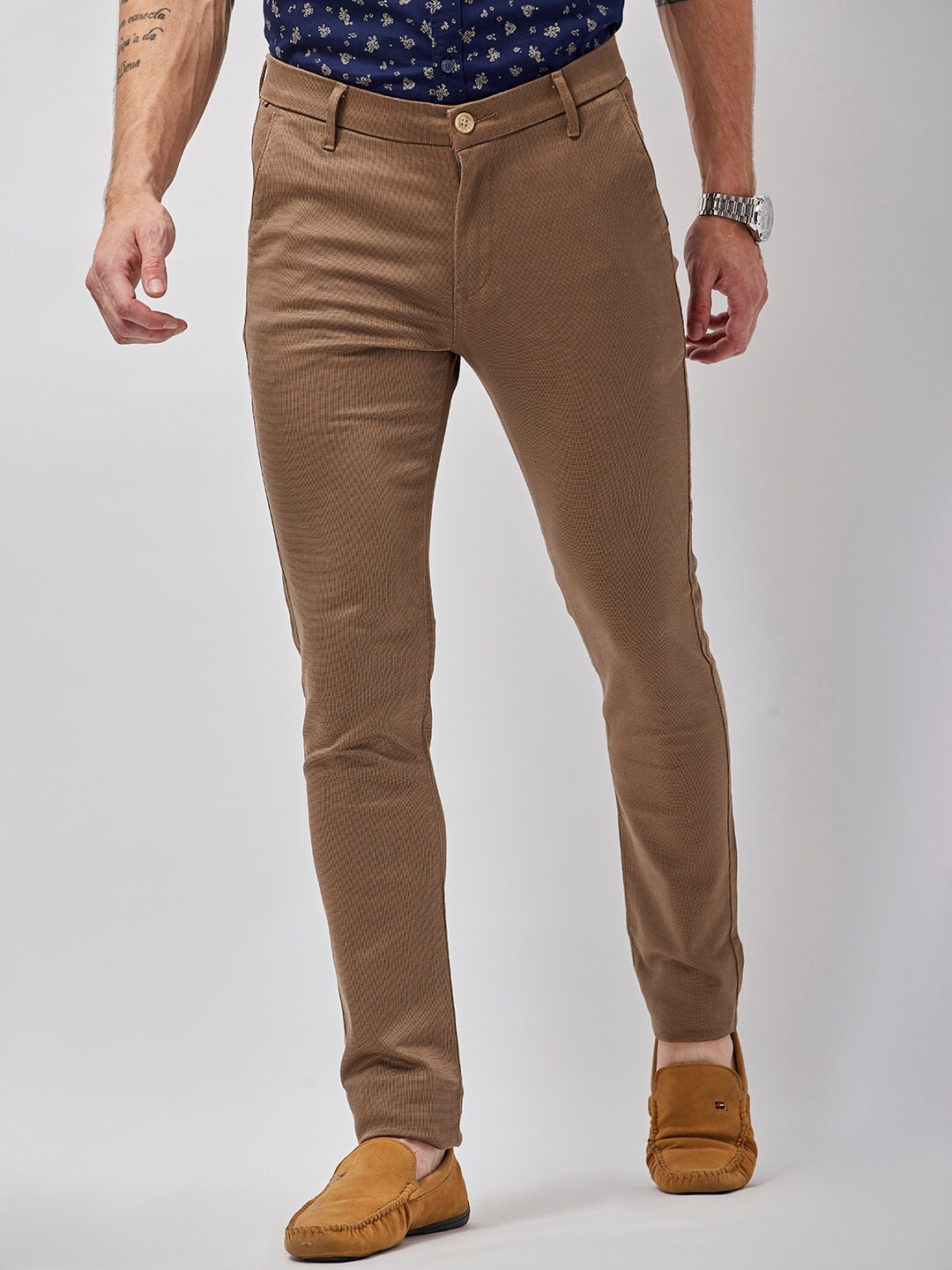

MOZZO Men Mid Rise Slim Fit Cotton Chinos, Brown