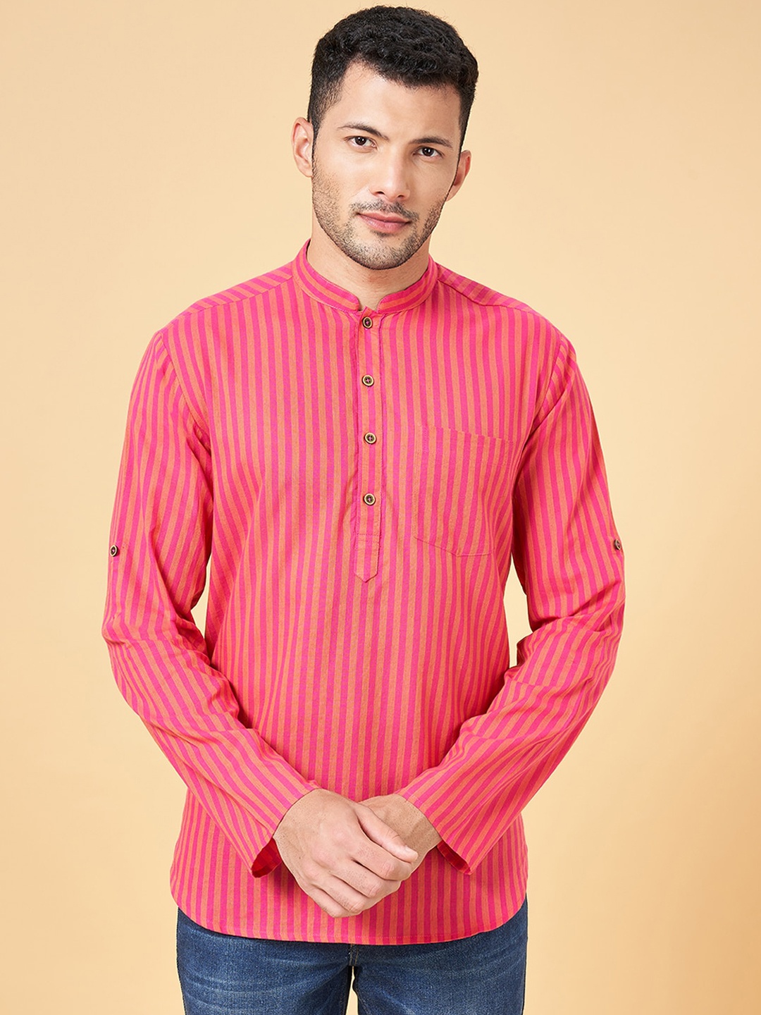 

indus route by Pantaloons Men Pink Thread Work Kurta