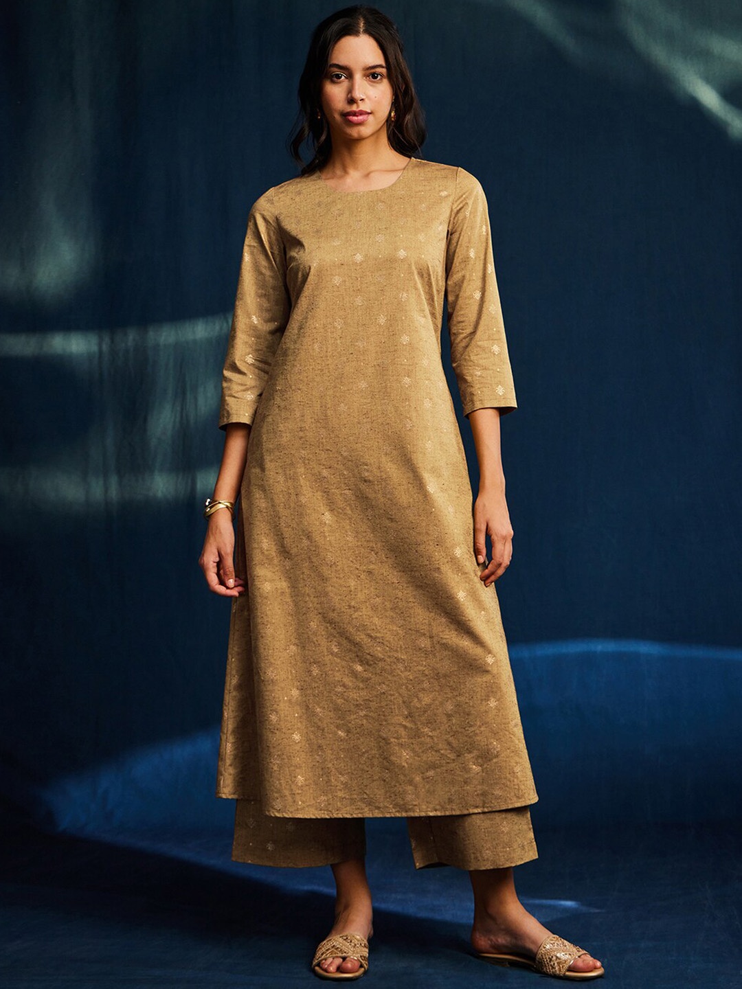 

Pink Fort Ethnic Motifs Printed Regular Kurta With Palazzos, Mustard