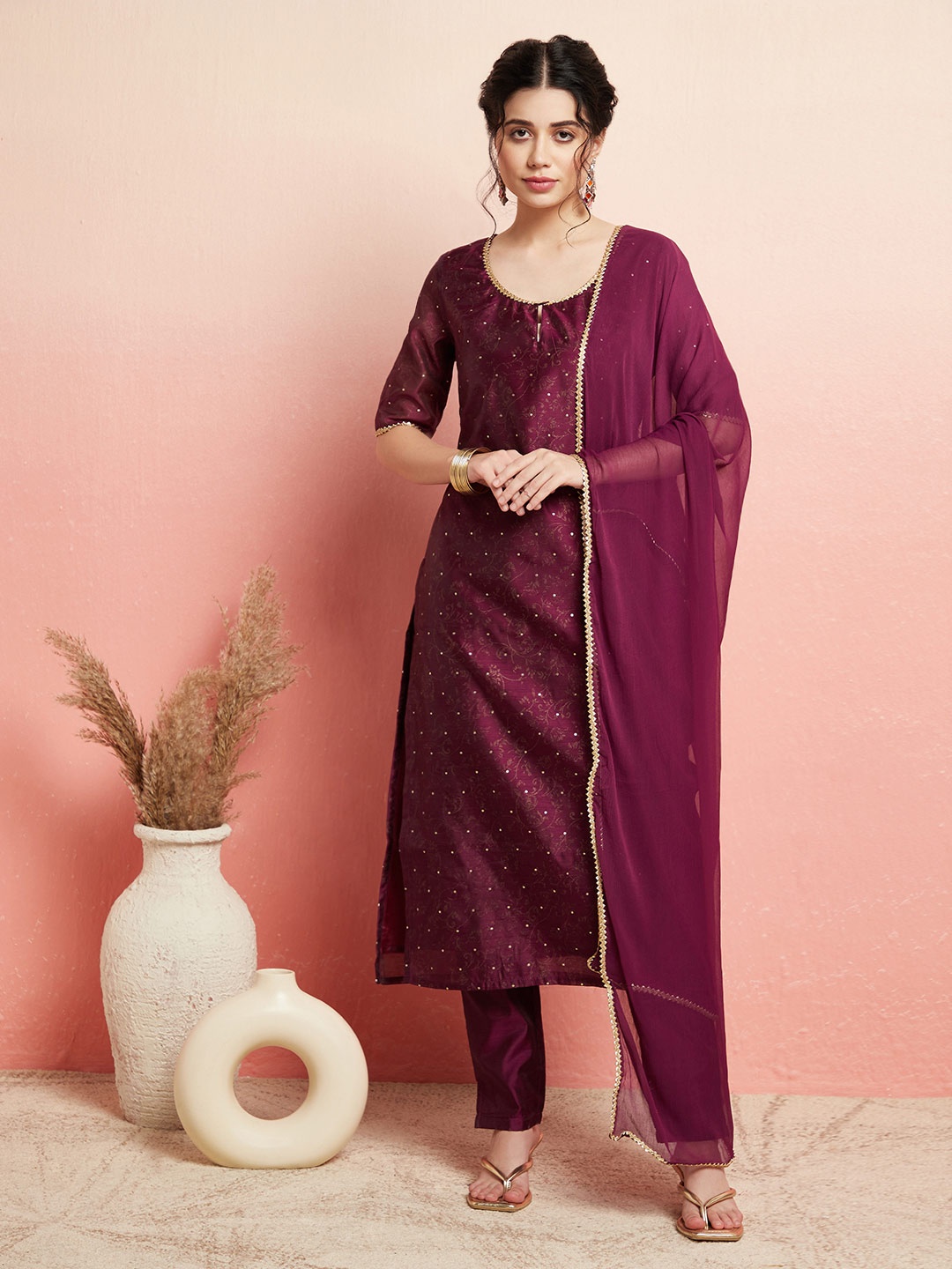 

AKS Printed Chanderi Silk Straight Kurta & Trousers With Dupatta, Purple