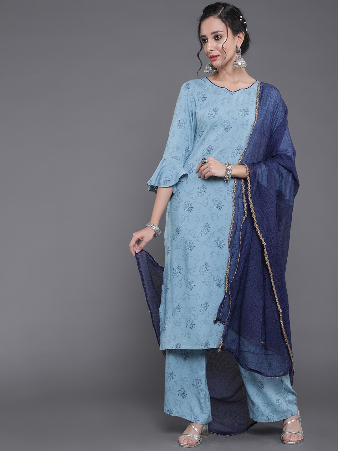 

AKS Floral Printed Straight Kurta & Palazzos With Dupatta, Blue