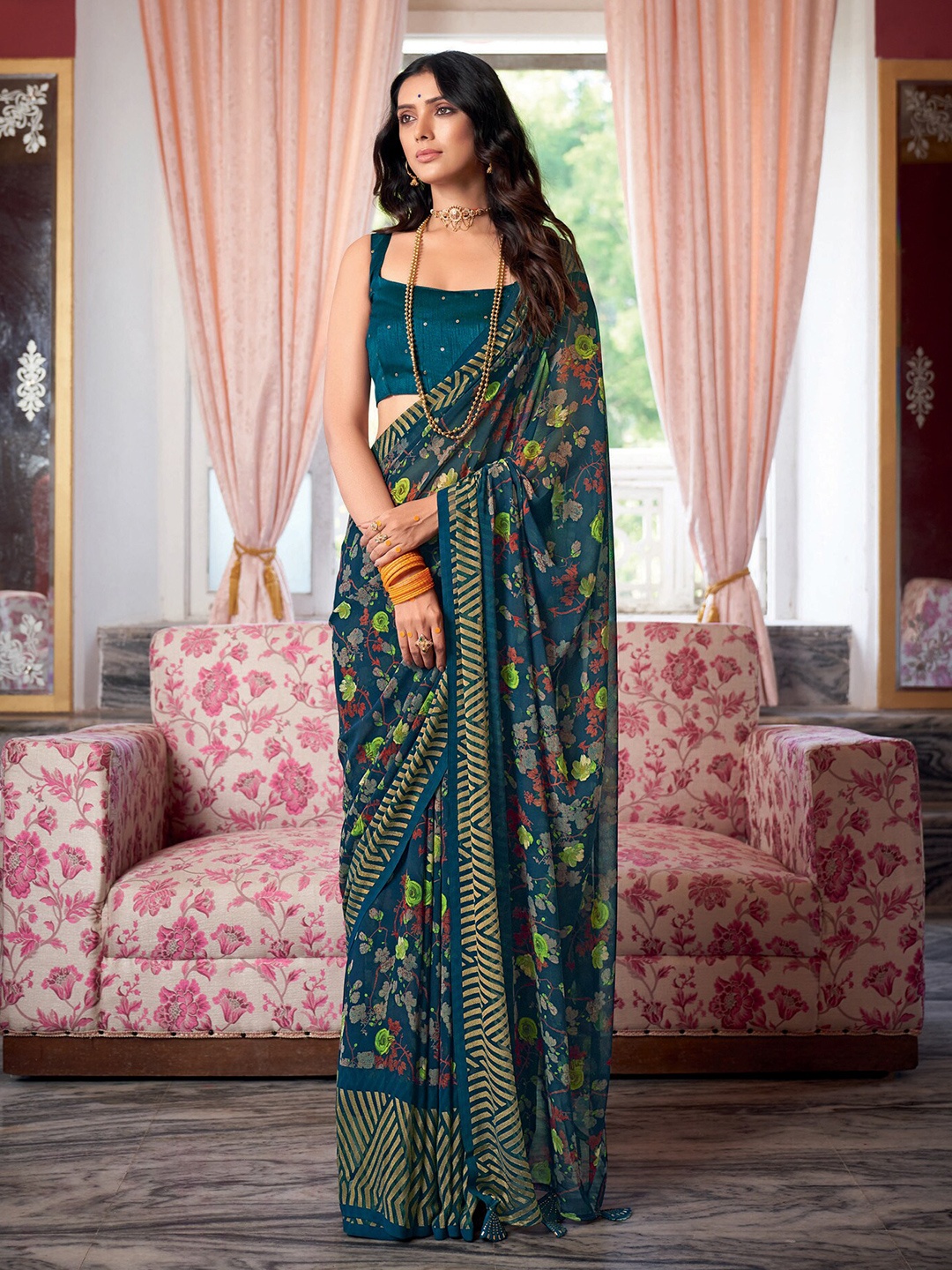 

elora Floral Printed Saree, Teal