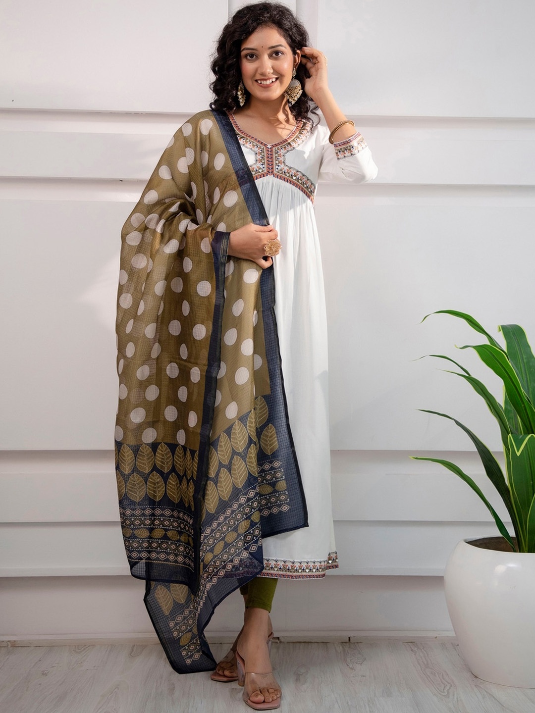 

KALINI Geometric Yoke Design V-Neck Thread Work A-Line Kurta With Dupatta, White