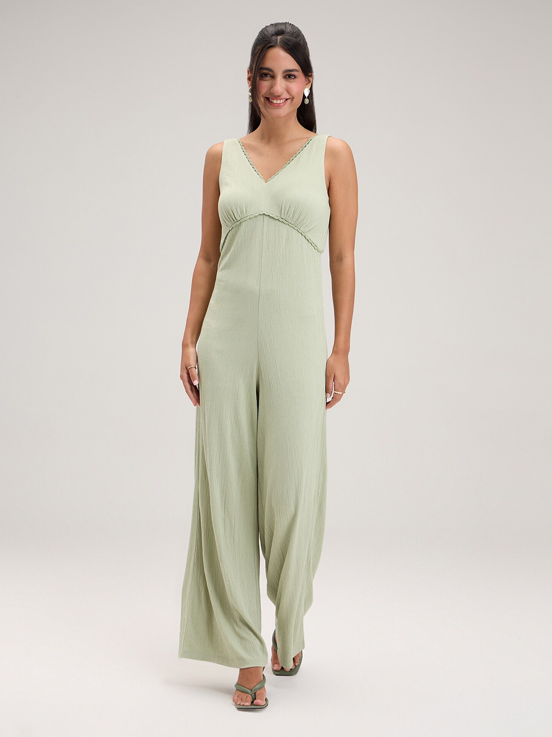 

20Dresses V-Neck Sleeveless Basic Jumpsuit, Green