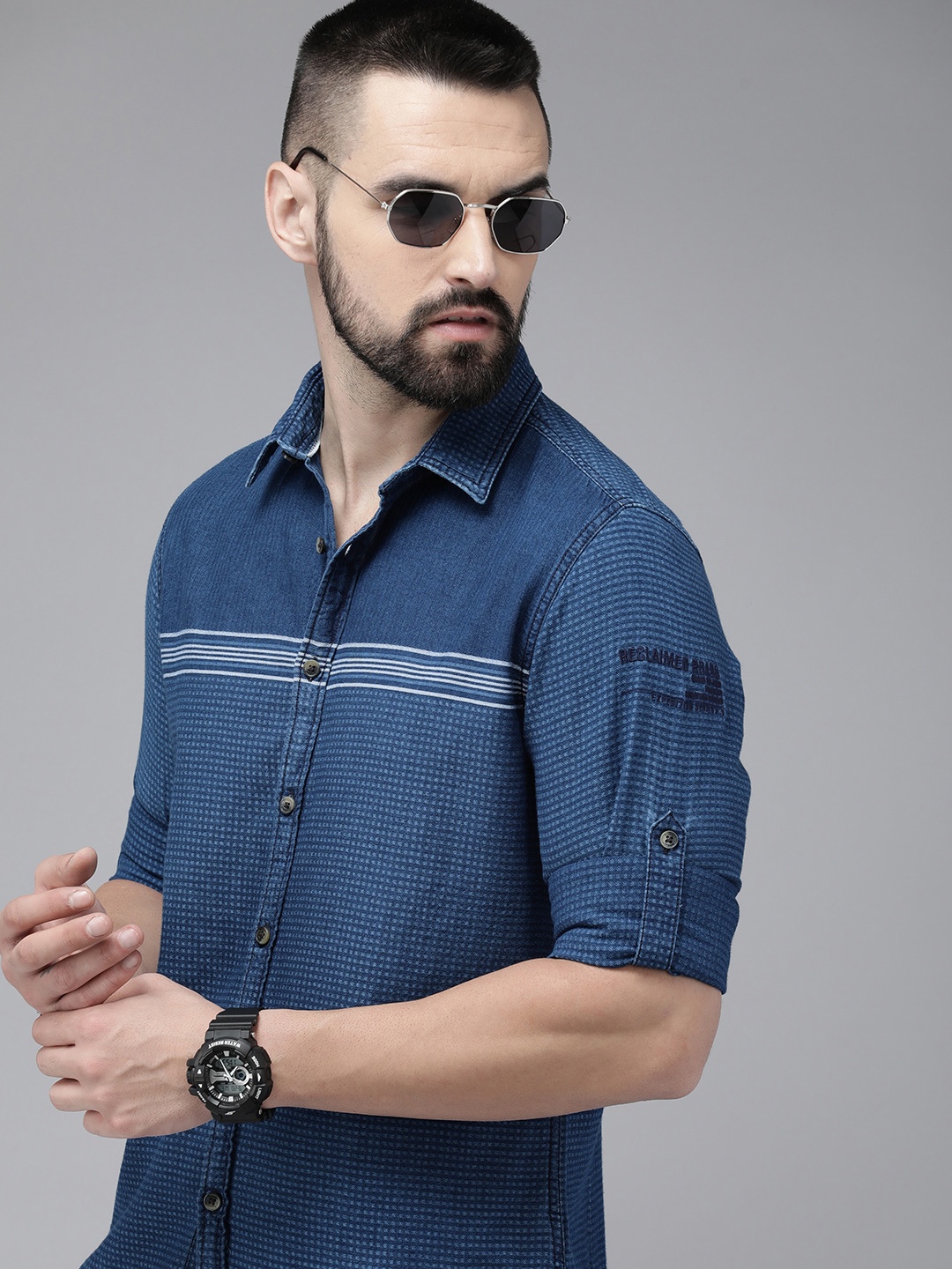 

The Roadster Life Co. Checked Pure Cotton Casual Shirt, Navy blue