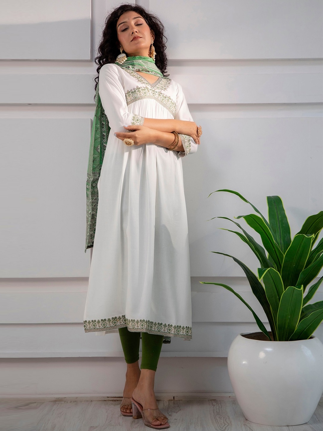 

Nehamta Floral Embroidered V-Neck Empire A-line Kurta with Dupatta, White