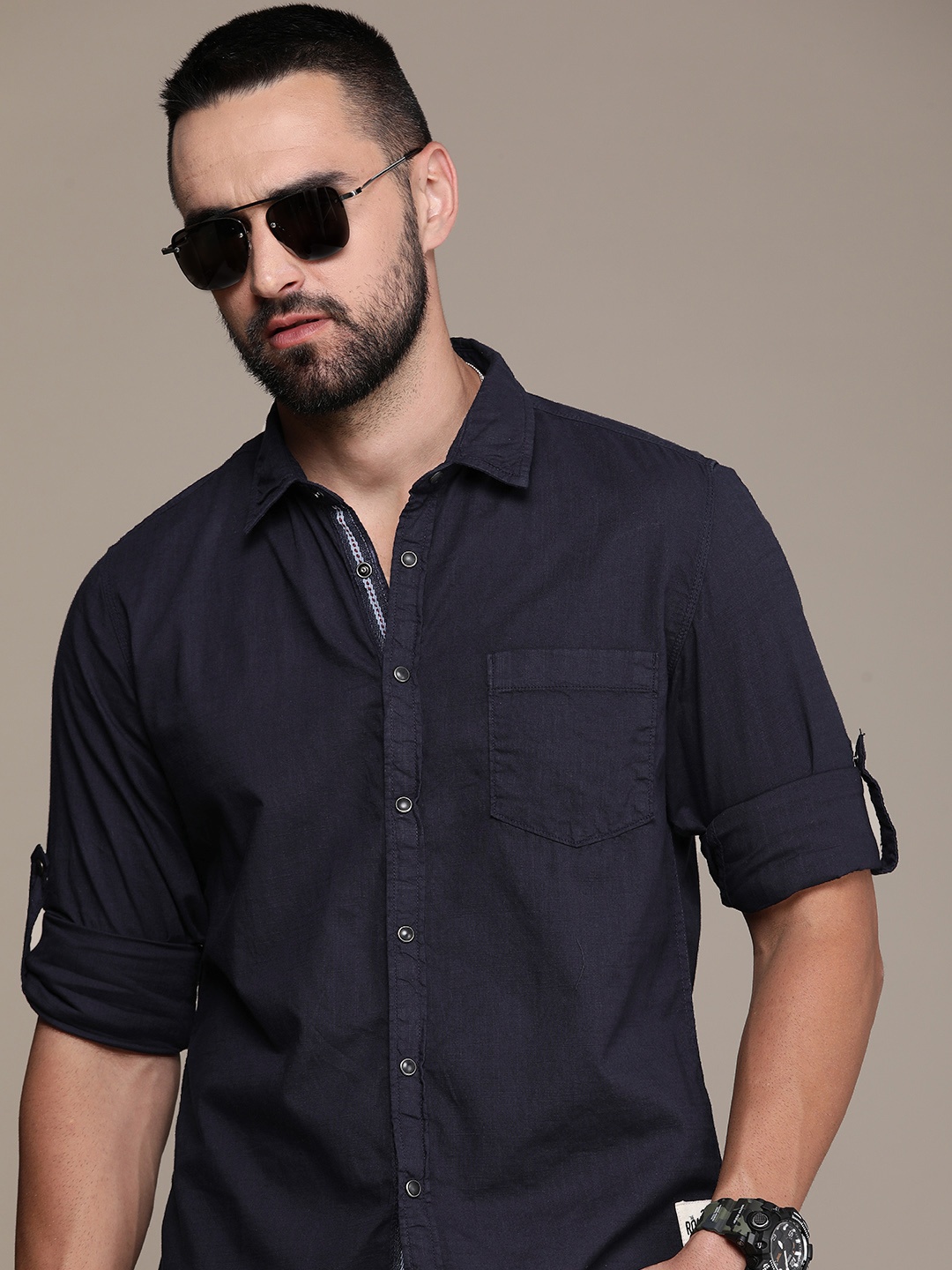 

The Roadster Lifestyle Co. Men Pure Cotton Casual Shirt, Navy blue