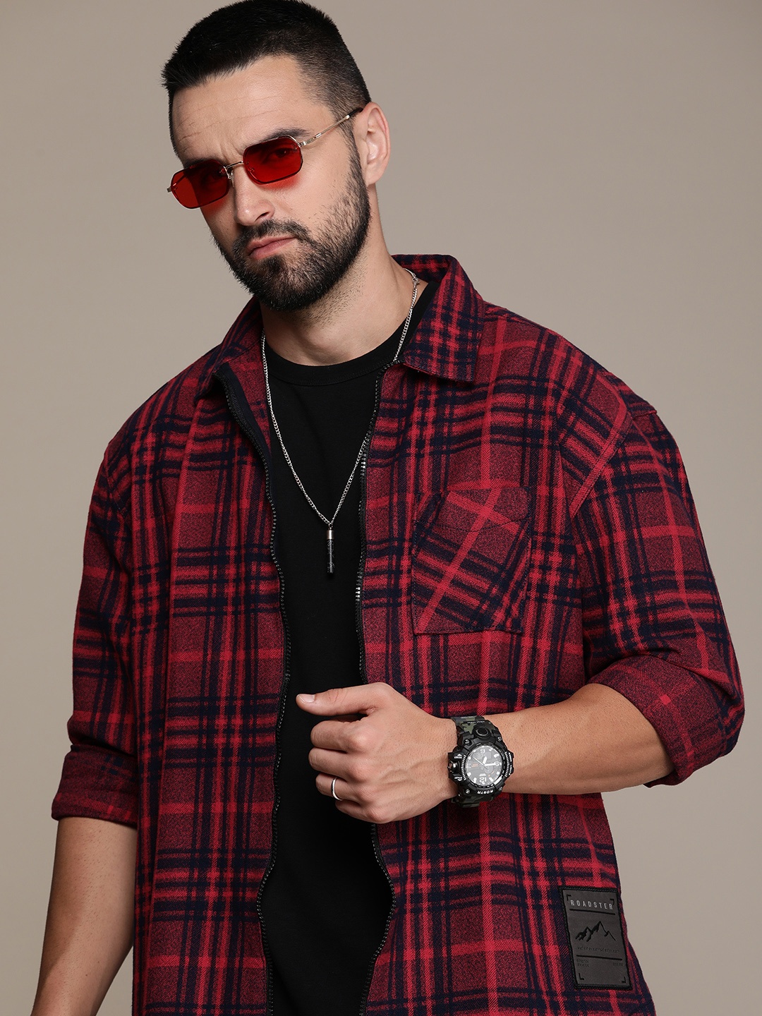 

The Roadster Lifestyle Co. Men Tartan Checks Pure Cotton Relaxed Fit Casual Shirt, Red