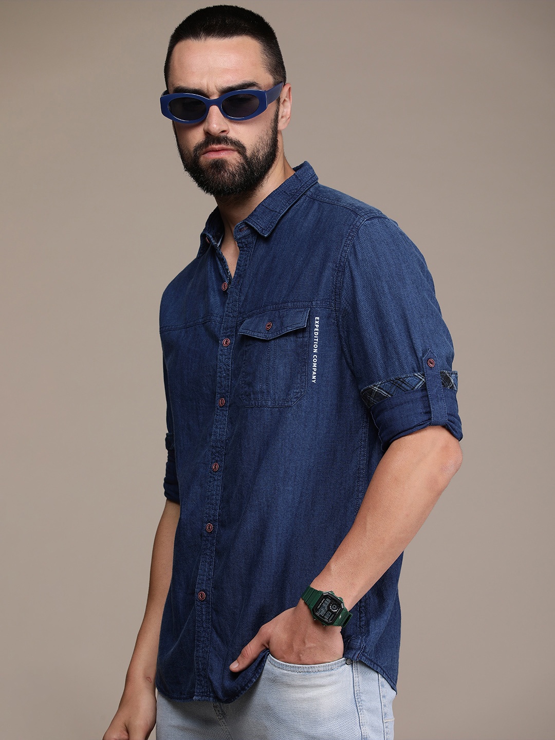 

The Roadster Life Co. Pure Cotton Roll-Up Sleeves Casual Shirt, Blue