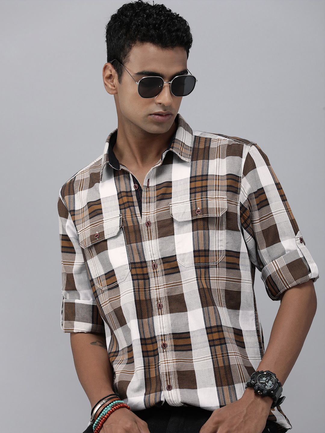 

The Roadster Life Co. Pure Cotton Roll-Up Sleeves Checked Casual Shirt, Brown