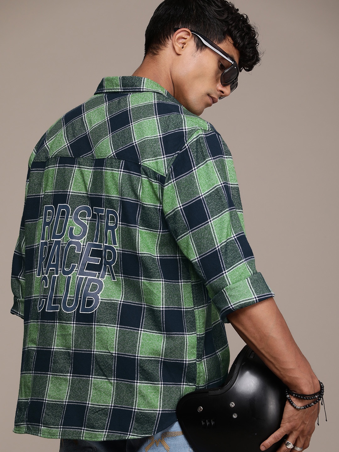 

The Roadster Life Co. Typography Printed Windowpane Checked Relaxed Fit Casual Shirt, Green