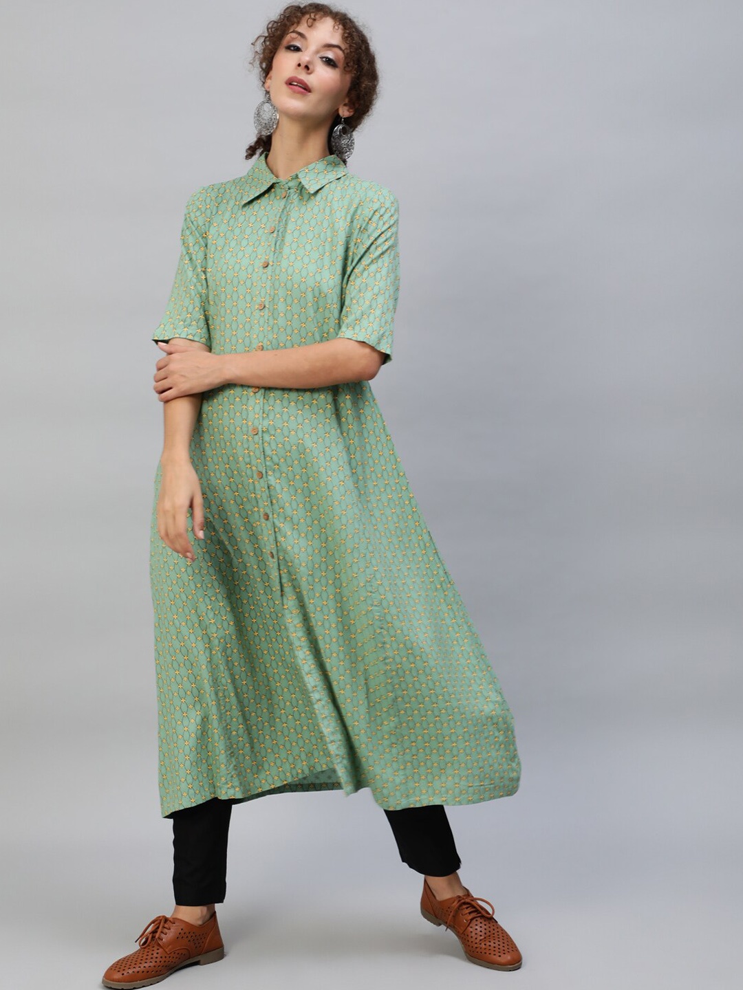 

AKS Floral Printed Shirt Collar A-line Kurta, Green