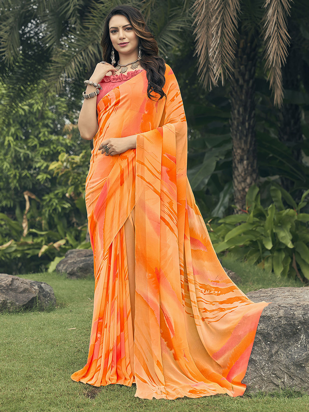 

elora Abstract Printed Saree, Orange