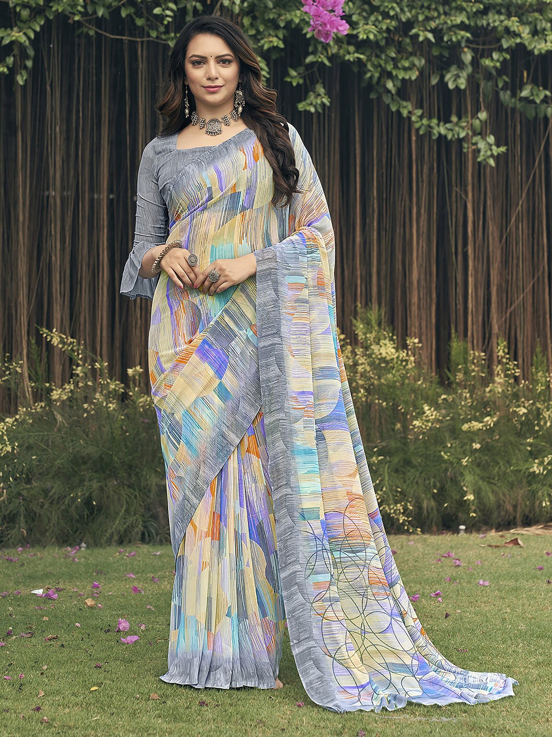 

elora Abstract Printed Saree, Grey