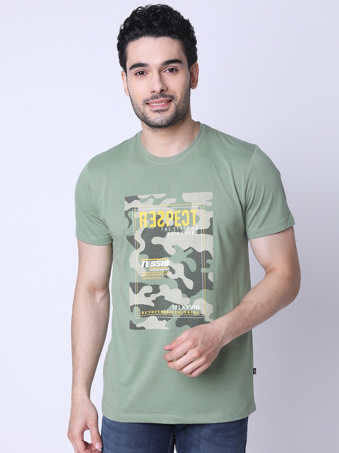 

TESSIO Typography Printed Round Neck Cotton T-shirt, Green