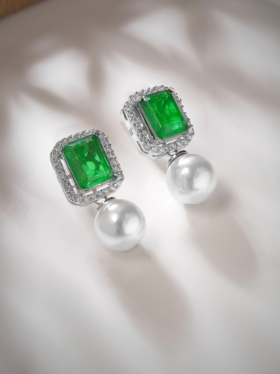 

Rubans Rhodium -Plated Geometric Studs Earrings, Silver