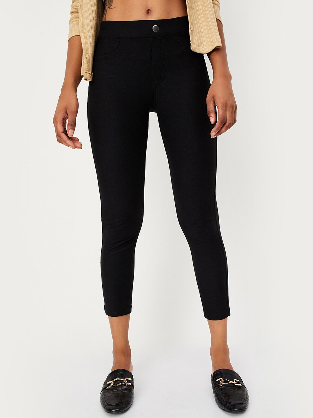 

max Women Regular Fit Mid-Rise Jeans, Black