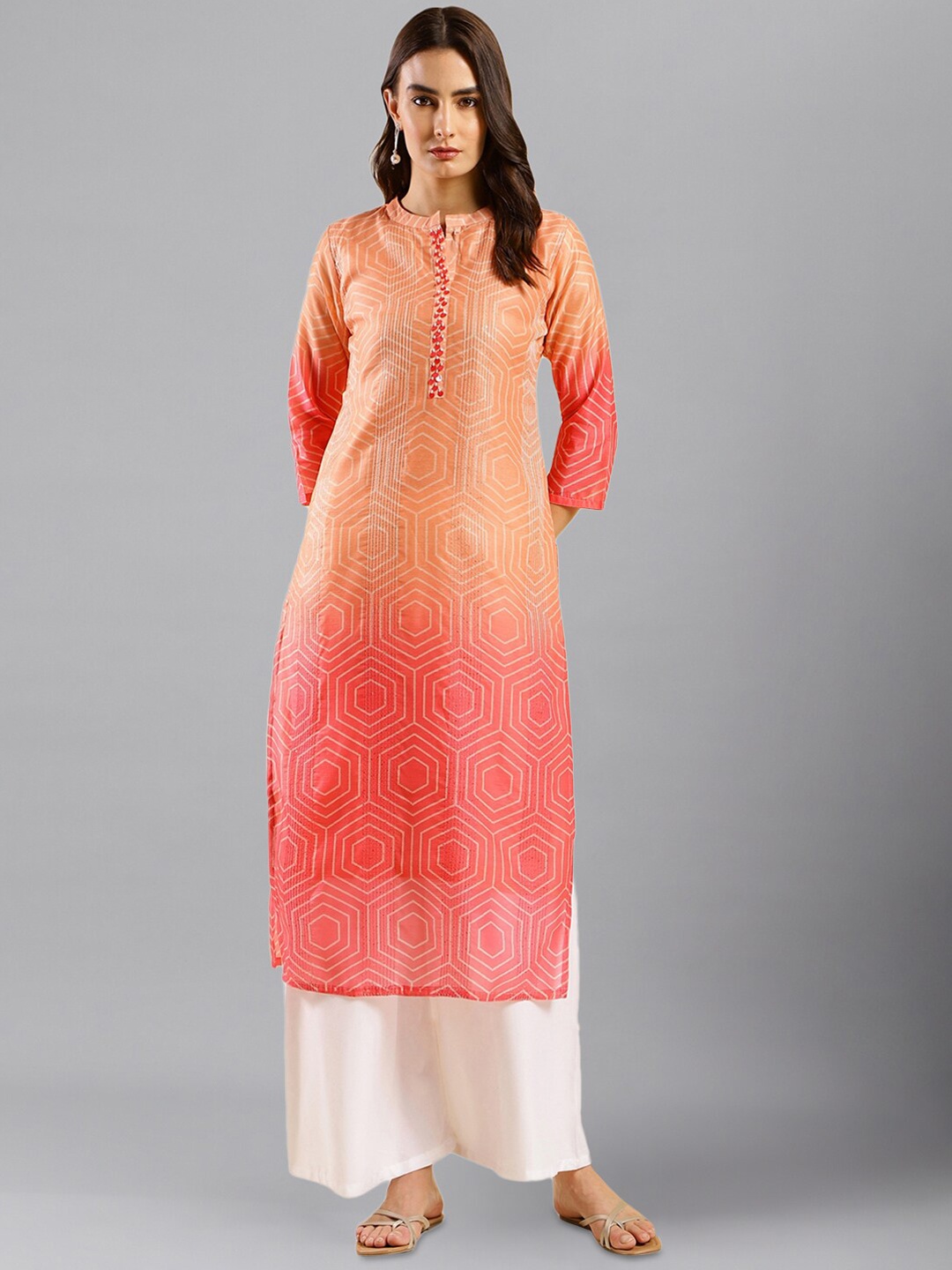 

HERE&NOW Bandhani Printed Sequinned Ombre Kurta, Peach