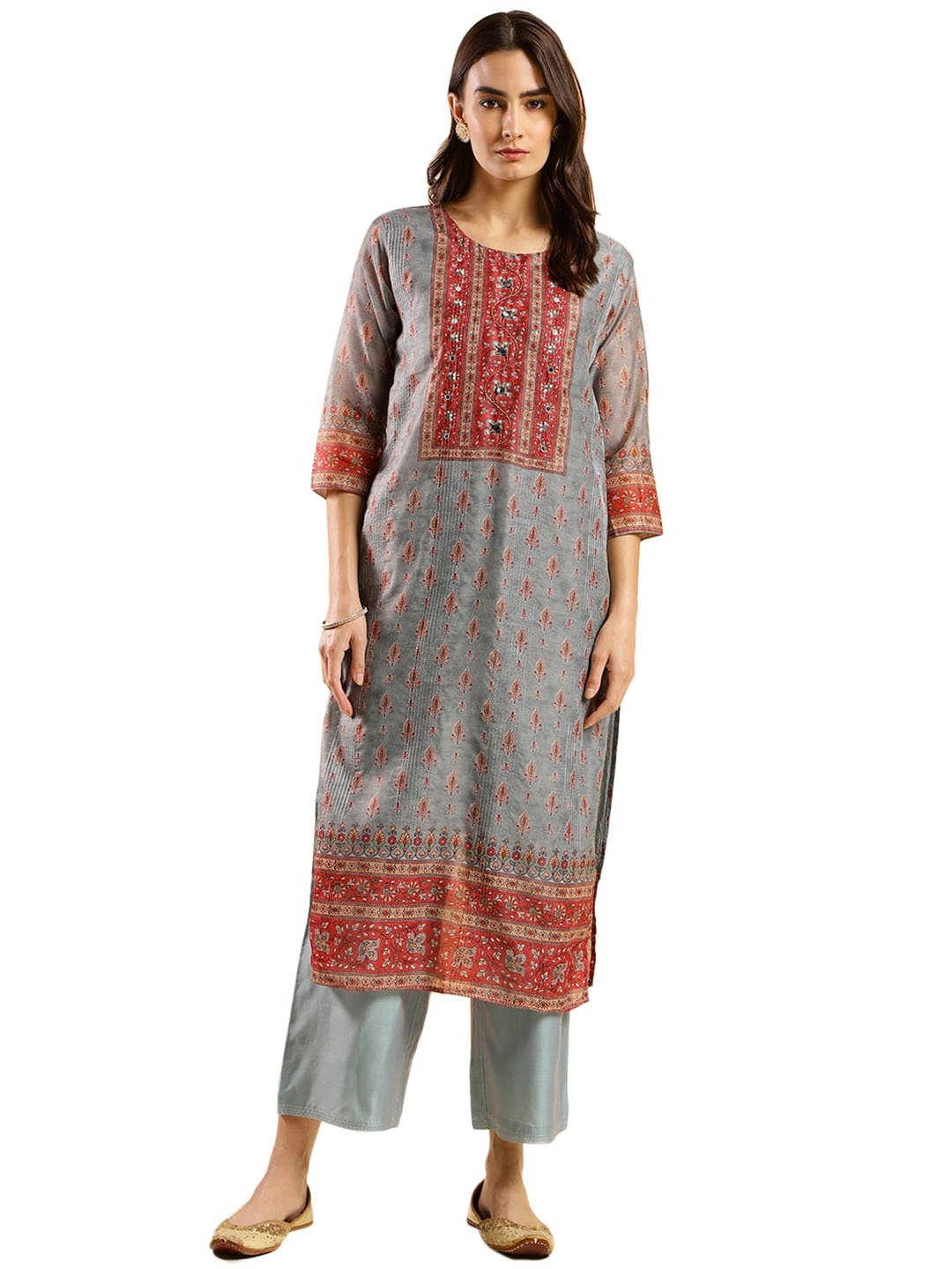 

Nimayaa Floral Printed Mirror Work Yoke Design Round Neck A-line Kurta, Grey