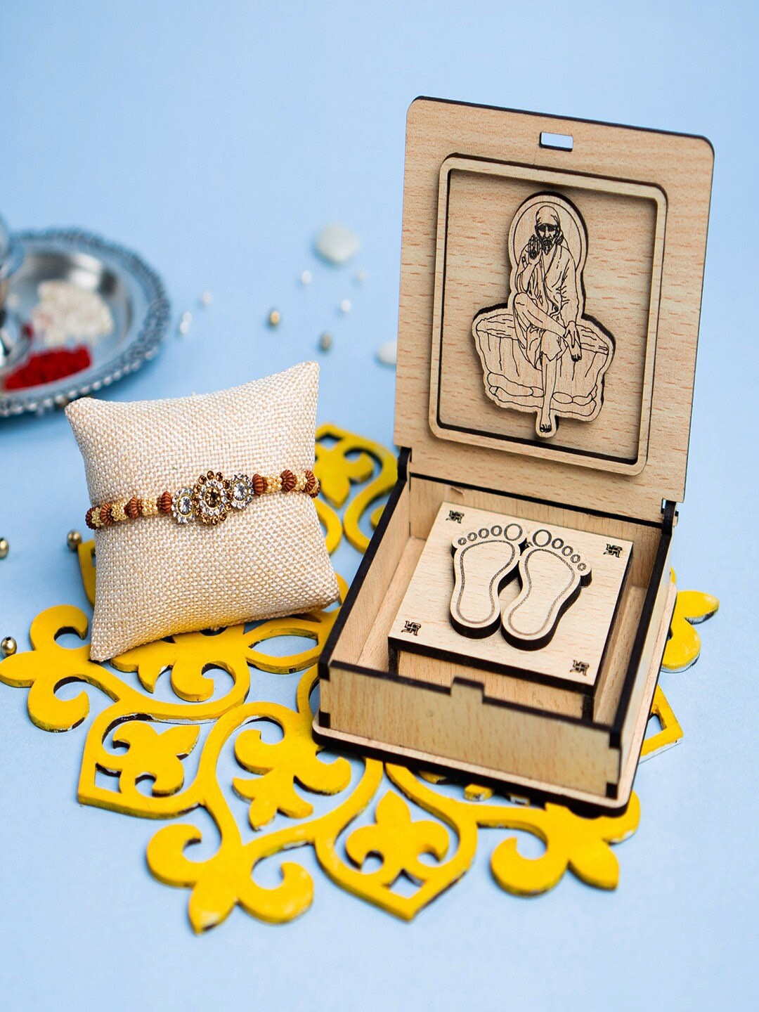 

Phirki Studio Designer Rakhi & Sai Baba Wooden Box Gift Set, Beige