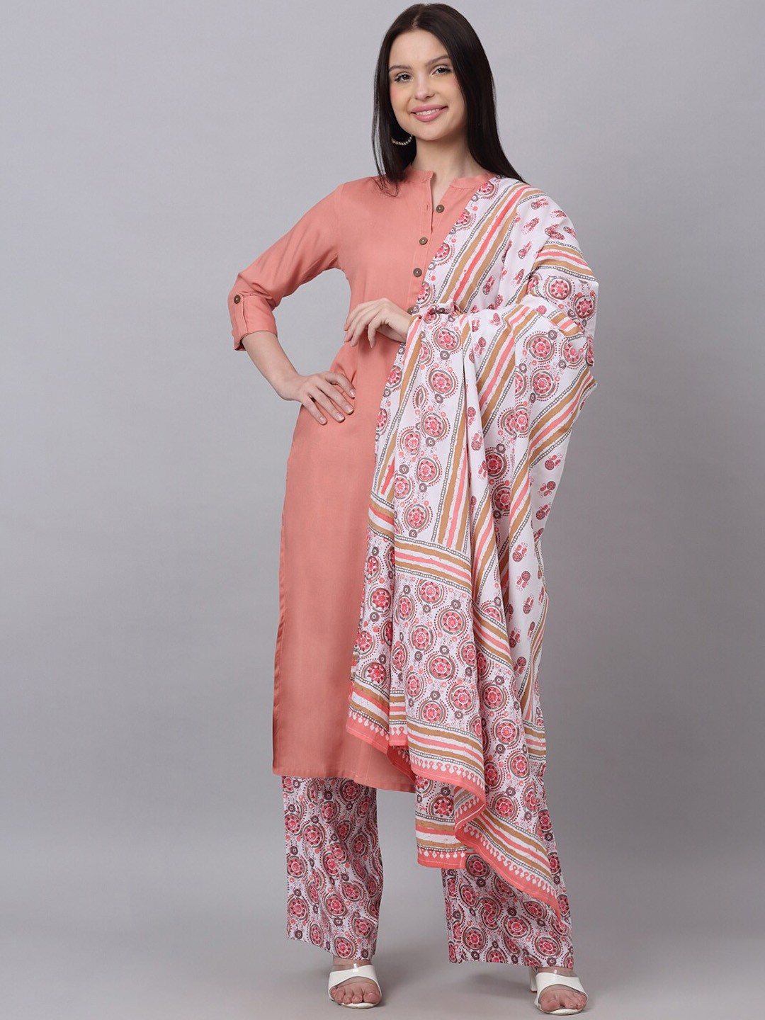 

DORIYA Mandarin Collar Roll-Up Sleeves Straight Kurta & Palazzos With Dupatta, Pink