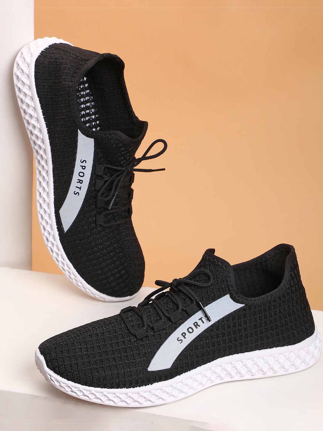 

Paragon Men Lace-Up Walking Shoes, Black