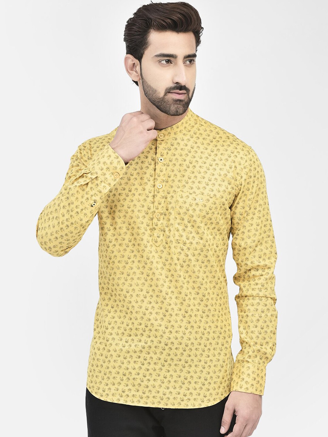 

Crimsoune Club Floral Printed Band Collar Pure Cotton Straight Kurta, Yellow