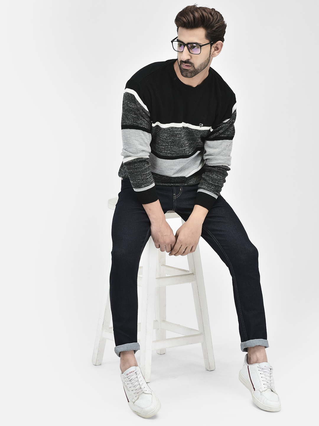 

Crimsoune Club Colourblocked Acrylic Pullover, Black