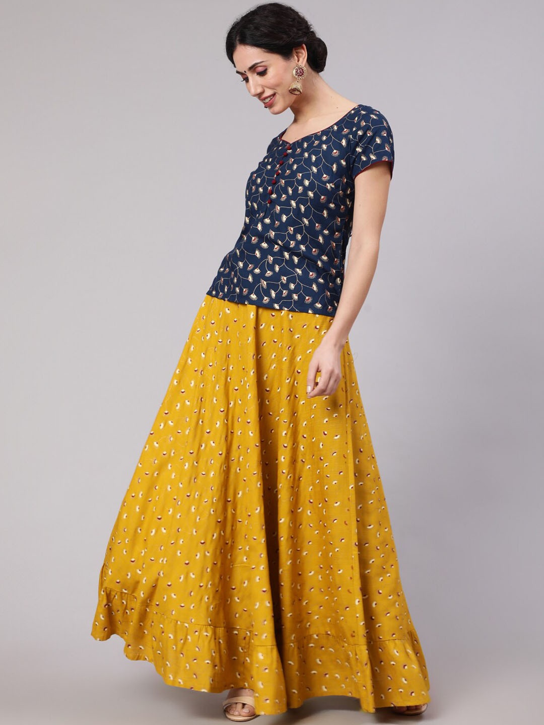 

AKS V-Neck Printed Top With Skirt, Yellow