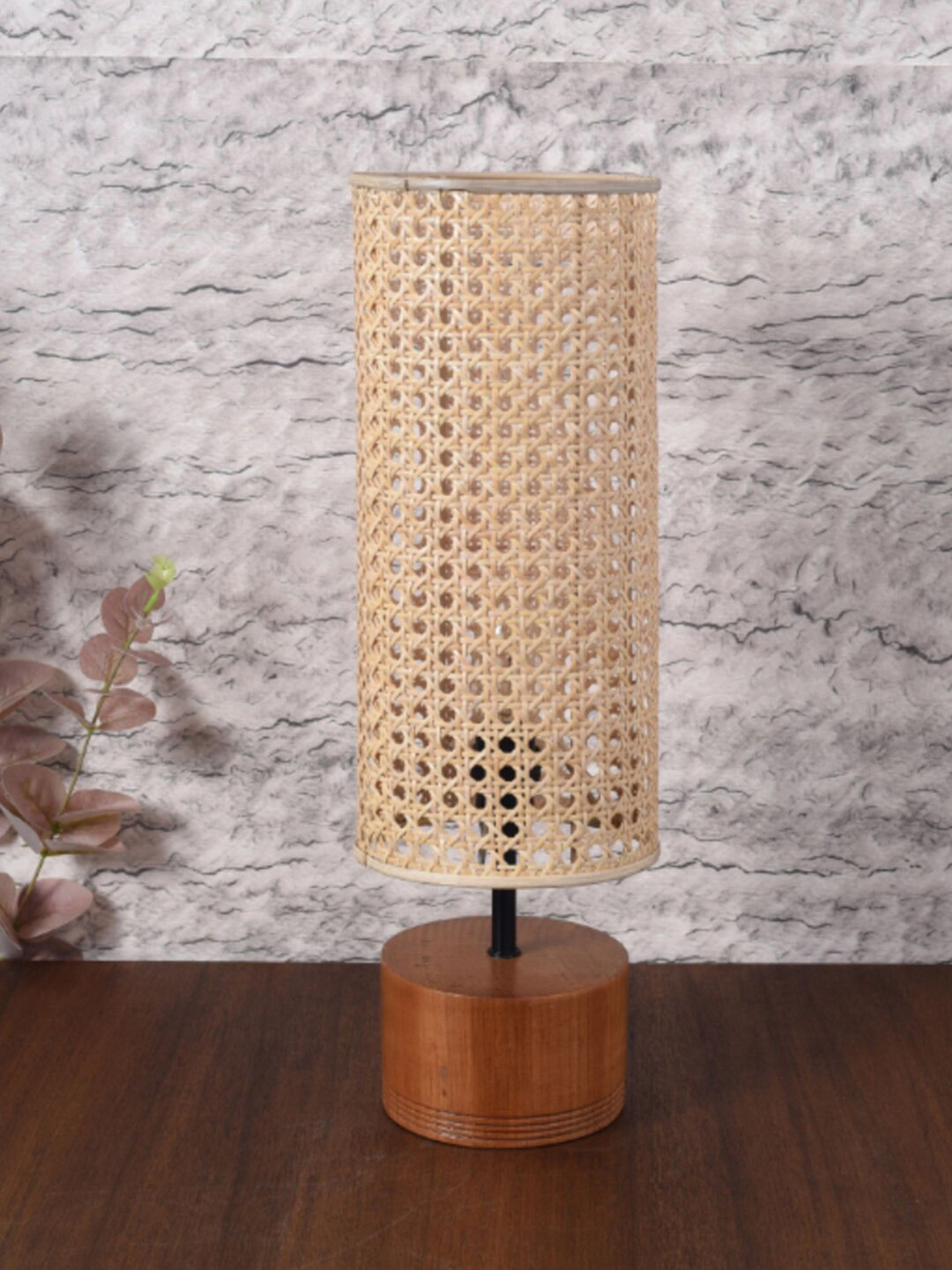 

AAKRITI ART CREATIONS Ornate Table Lamp with Rattan Shade, Brown