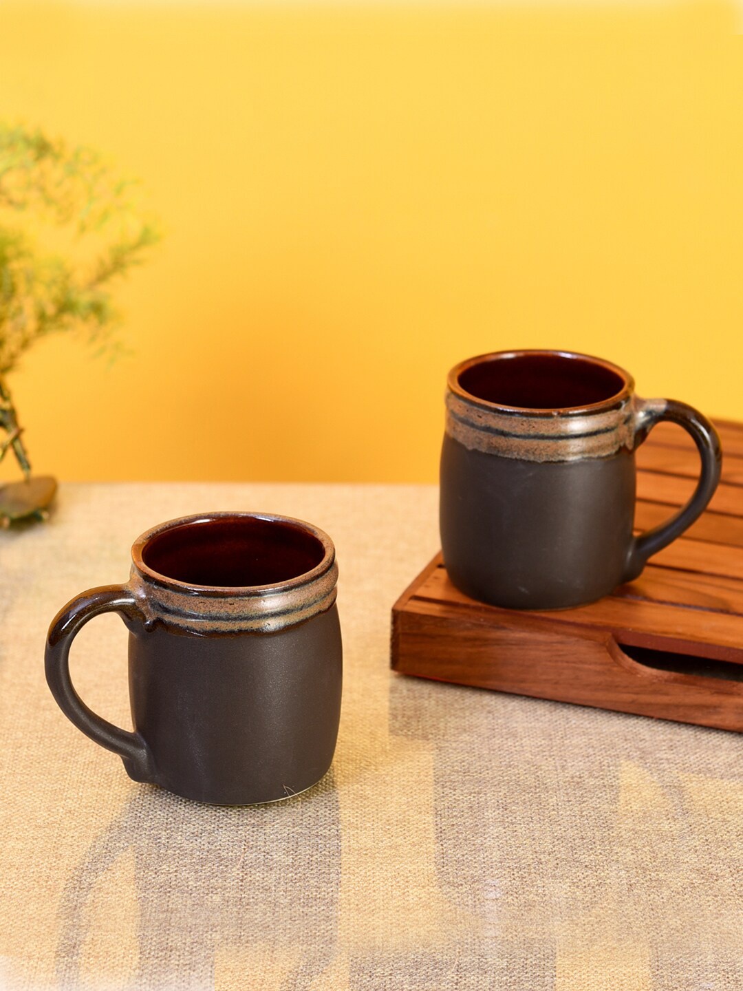

AAKRITI ART CREATIONS Grey & Brown 2 Pcs Ceramic Glossy Cups 150 ML Each