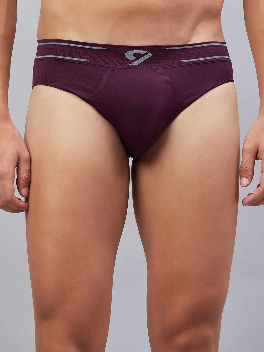 

C9 AIRWEAR Seamless Skin friendly Basic Briefs, Purple