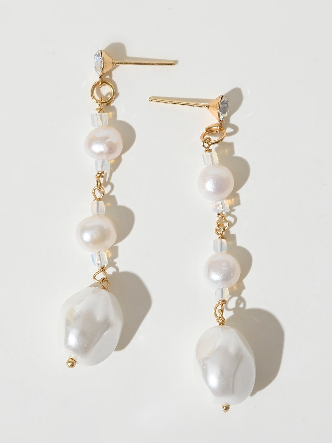 

XPNSV Gold-Plated Crystal Beads Drop Earrings