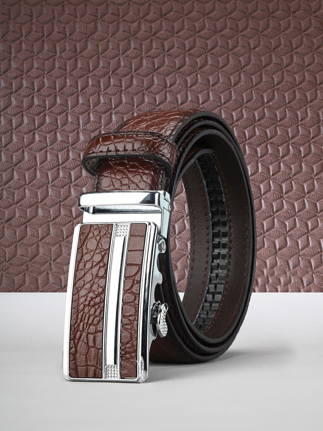 

BuckleUp Men Textured Leather Slim Belt, Brown