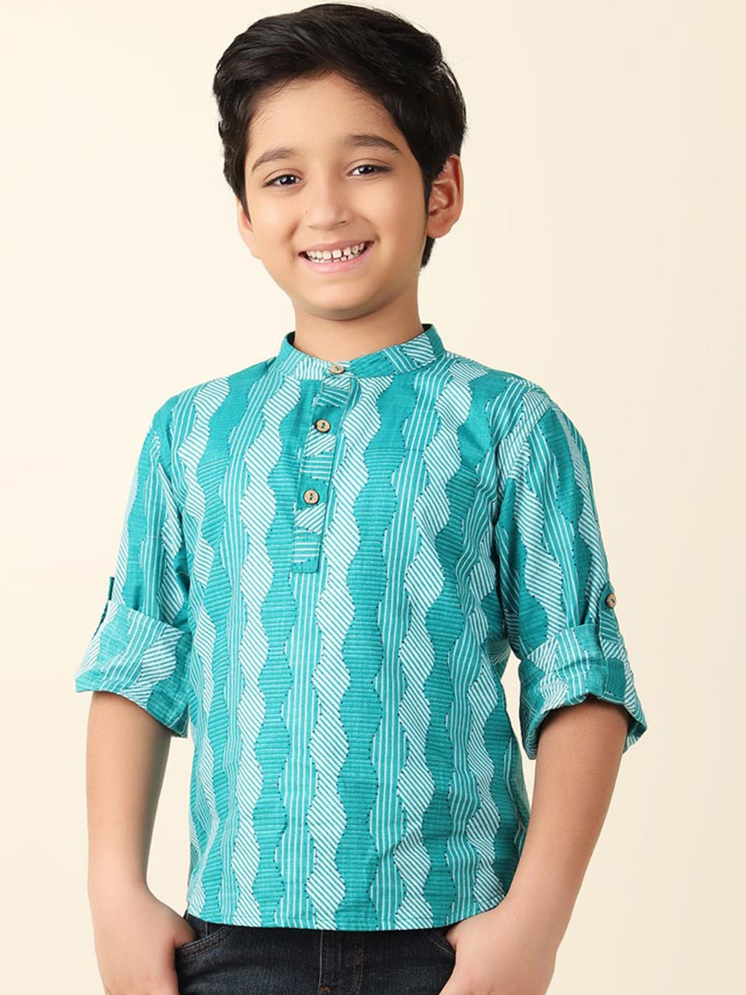 

Fabindia Boys Abstract Printed Cotton Kurta, Teal