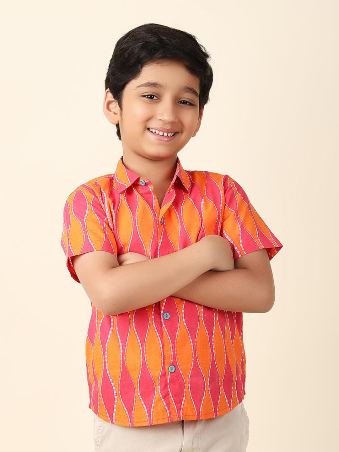 

Fabindia Boys Geometric Printed Cotton Casual Shirt, Pink