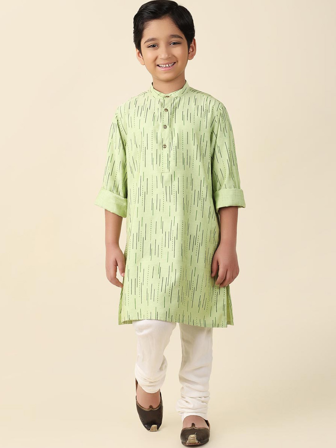 

Fabindia Boys Geometric Printed Mandarin Collar Kurta, Green