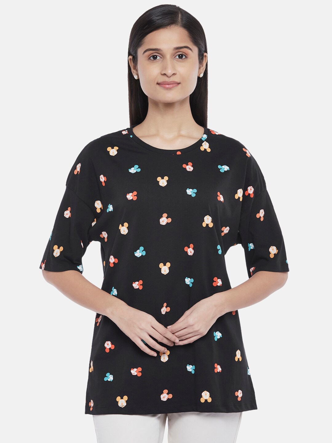 

Honey by Pantaloons Mickey Mouse Printed Round Neck Cotton Longline Top, Black
